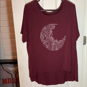 American Eagle Burgandy Indoe Moons  T shirt